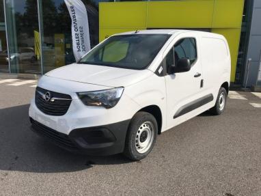 Voir le détail de l'offre de cette OPEL Combo Cargo M 650kg 1.2 Turbo 110ch S&S de 2023 en vente à partir de 169.76 €  / mois