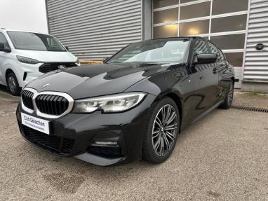 Voir le détail de l'offre de cette BMW Série 3 318dA MH 150ch M Sport de 2022 en vente à partir de 362.6 €  / mois