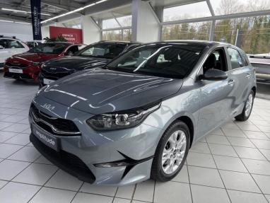 Voir le détail de l'offre de cette KIA Ceed 1.0 T-GDI 120ch Active de 2023 en vente à partir de 22 999 € 