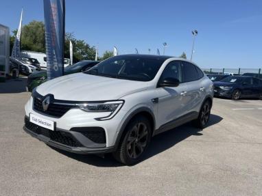 Voir le détail de l'offre de cette RENAULT Arkana 1.6 E-Tech 145ch RS Line -21B de 2022 en vente à partir de 235.24 €  / mois