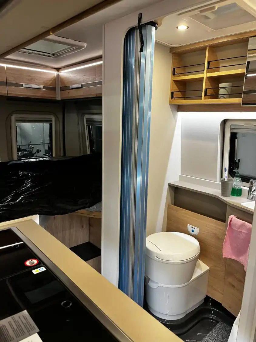 Image Dethleffs Globetrail 640 Fourgon